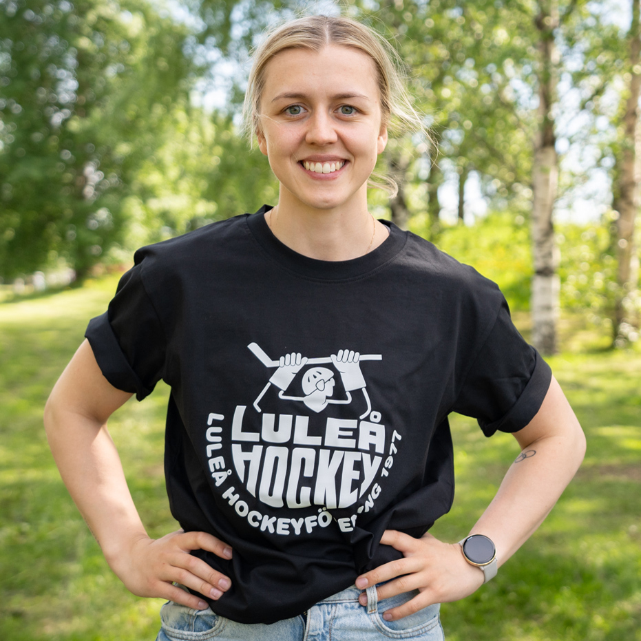 Oversized Svart med Klubbmärket - 3