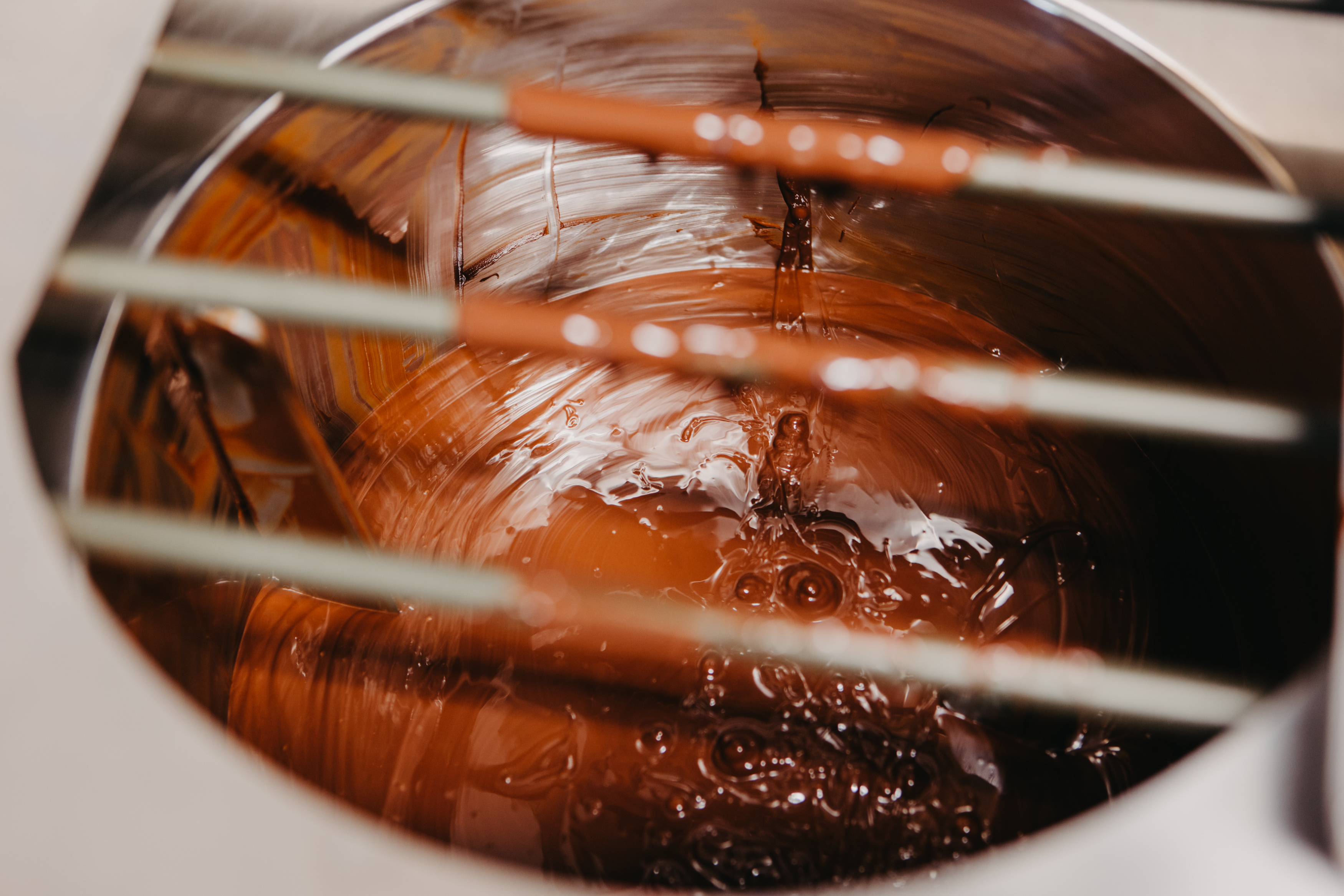 Onsdag 15 April kl 18.00 - 20.00 - Fabriksvisning med chokladprovning