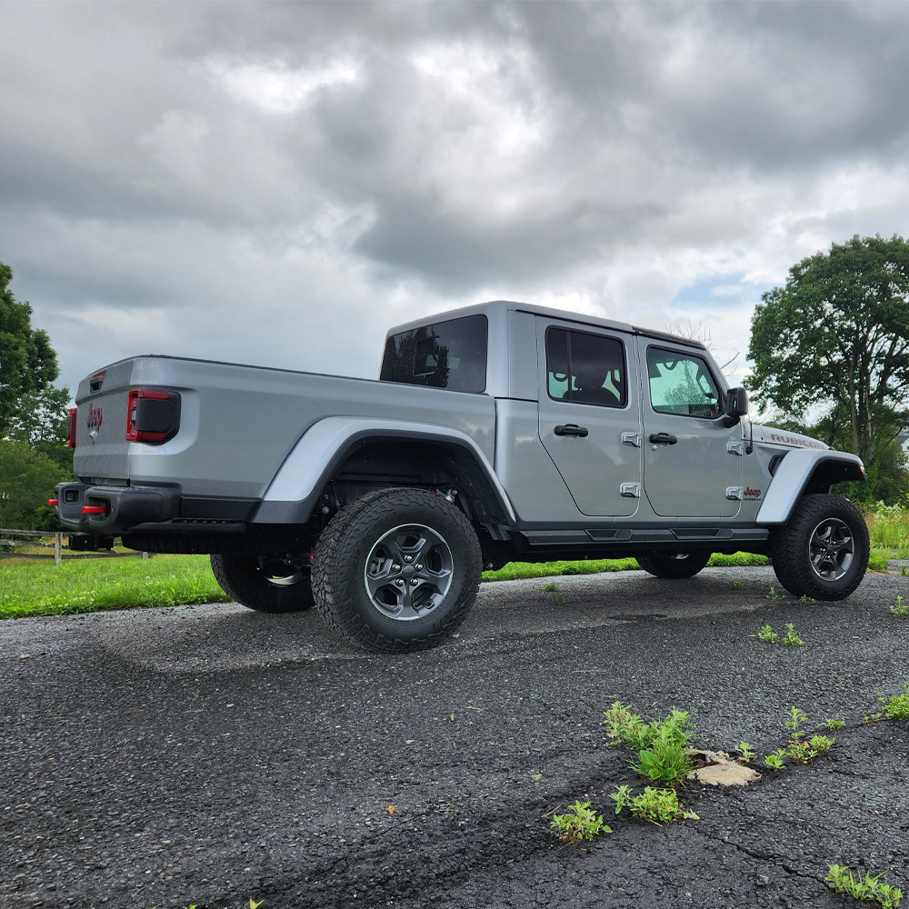 Clayton Off Road Overland+ 1.5" Lift Kit - Jeep Gladiator JT - 3