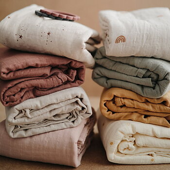 Mushie swaddle  muslin babyfilt, Rosa vanilj 120x120cm