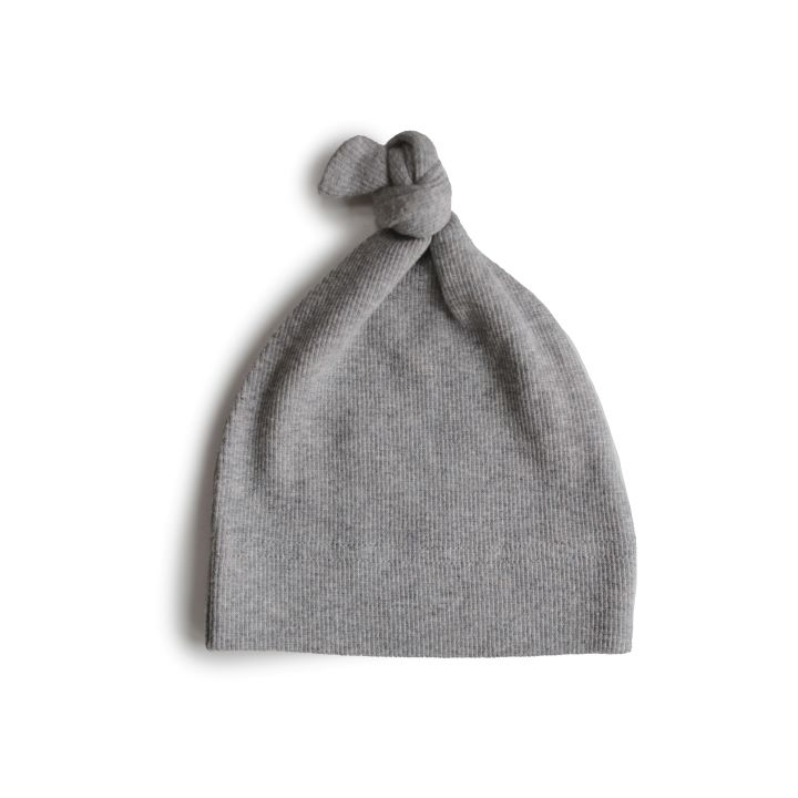 Mushie babymössa. Gråmelerad