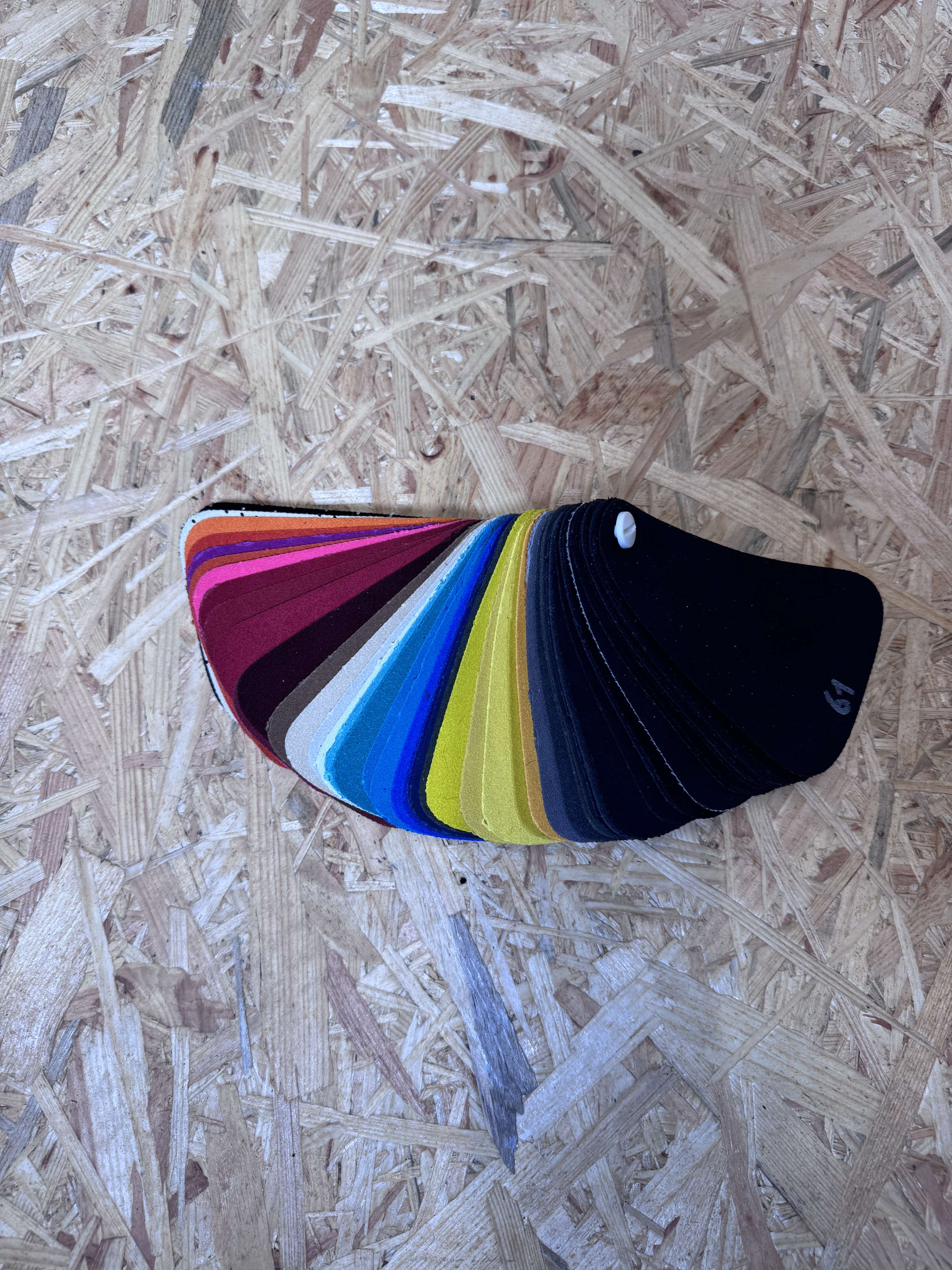 Alcantara "Ring" - bil