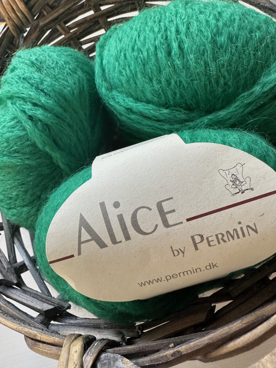 Alice by Permin
