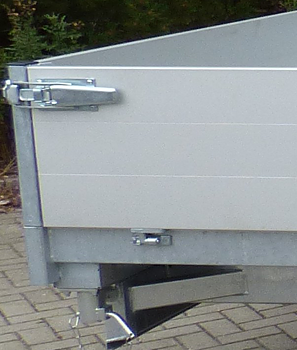 Henra - 40 cm sidovägg - 633 cm längd - platform trailer