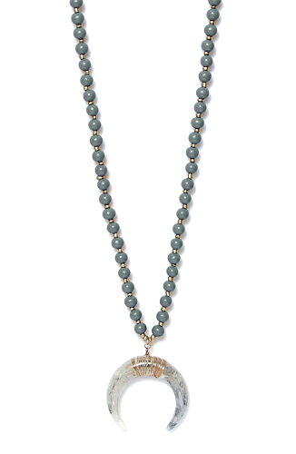 Halsband 740