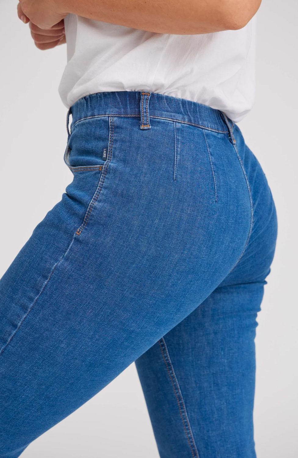 Mirakelbyxa Kelly regular mellanblå denim - 5