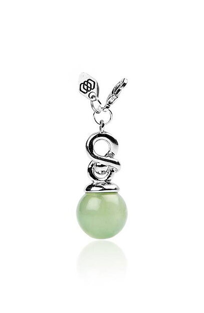 Berlock Jade Knot Pendant