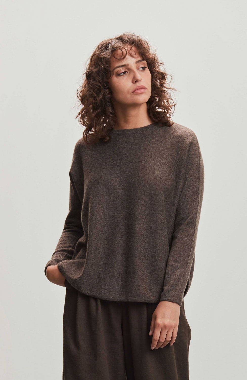 Kashmirjumper curved brun - 3