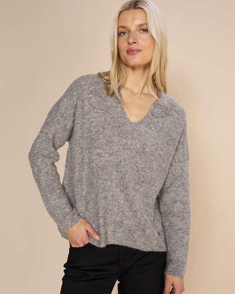 Jumper Thora v-ringad gråmelerad