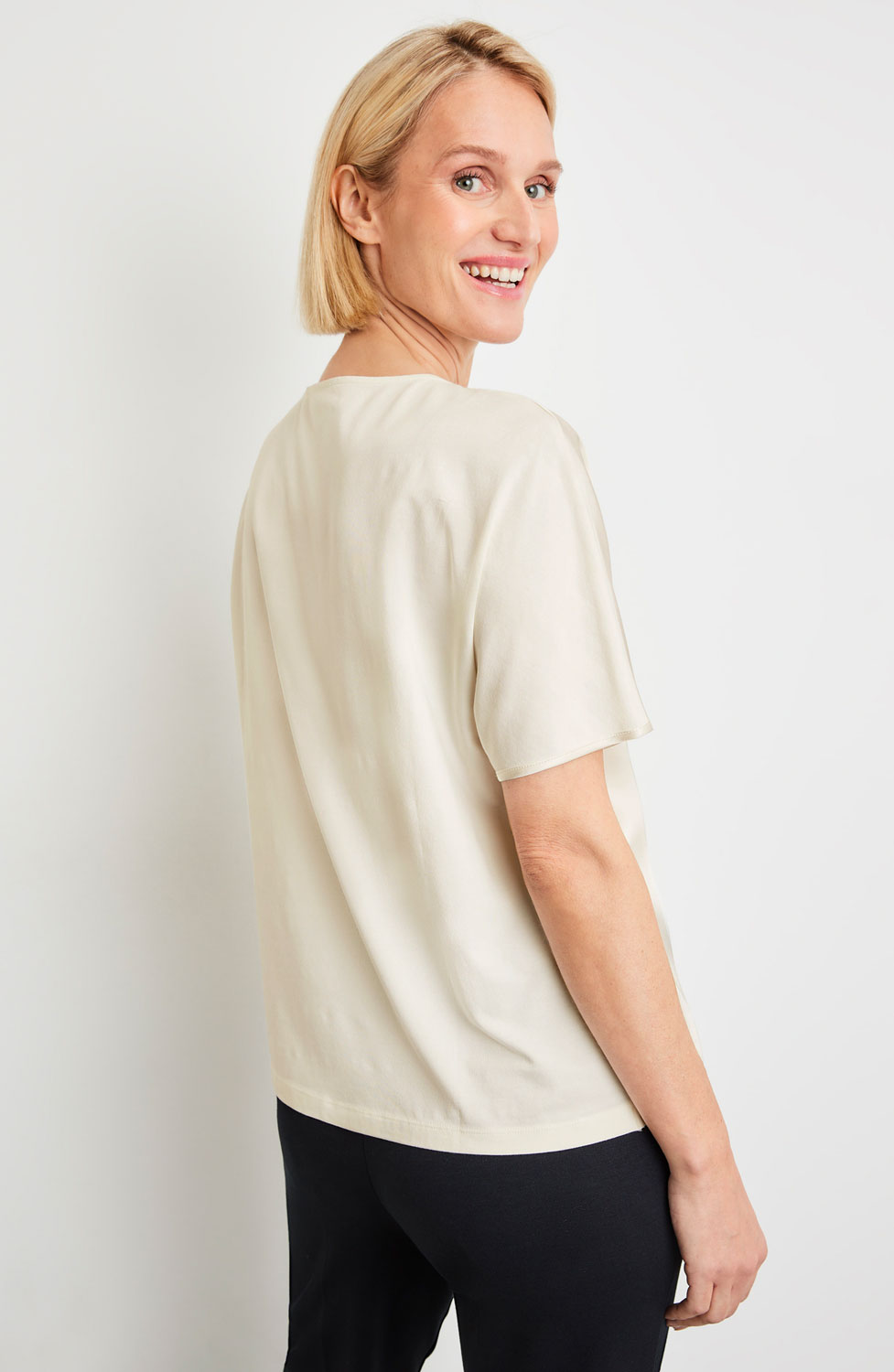 Topp glansig framsida tre veck offwhite - 2