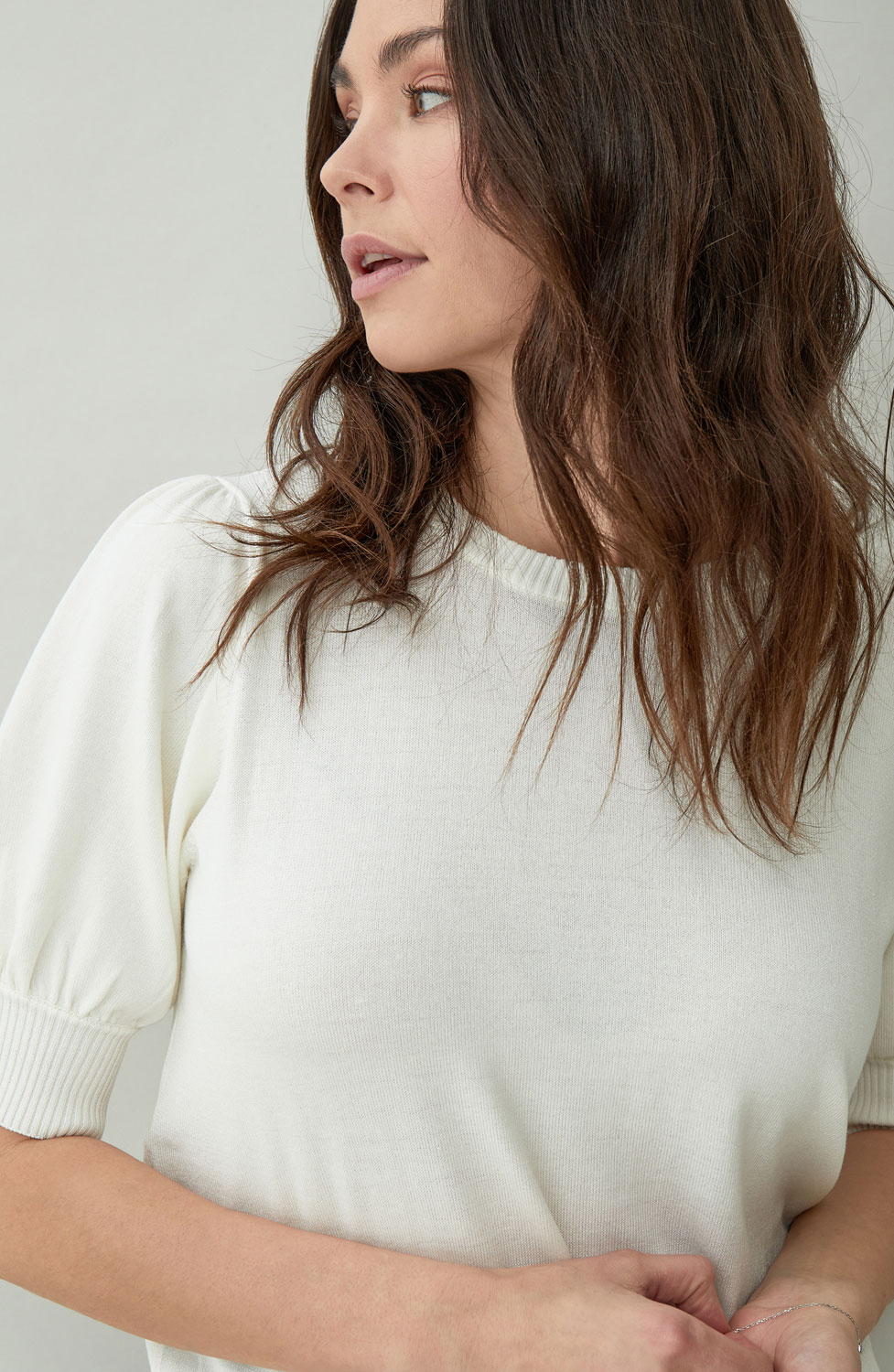 Topp Liva stickad kort ärm offwhite - 4