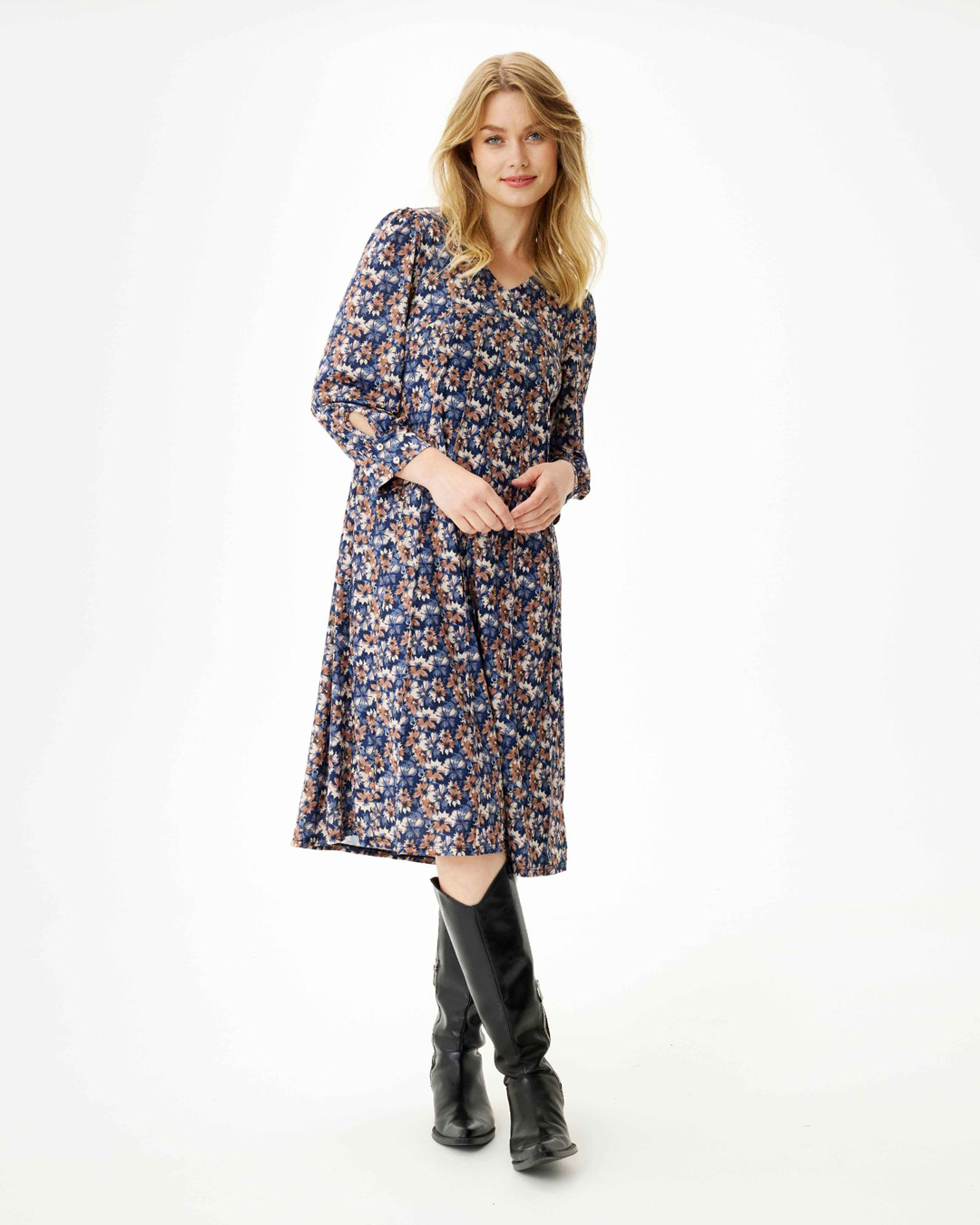Klänning Lucy blå/beige blommig