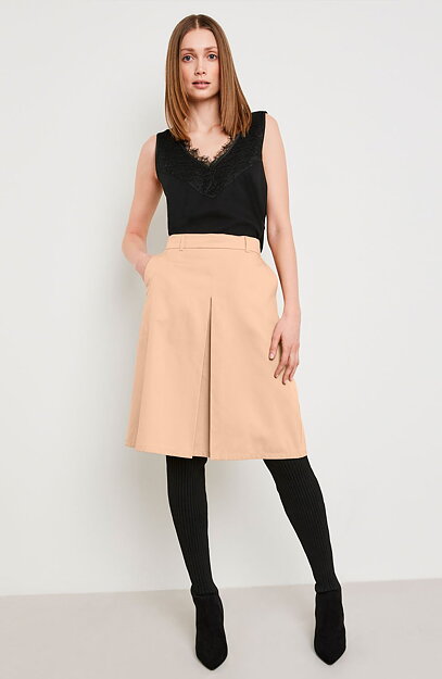 Bomullskjol veck fram beige
