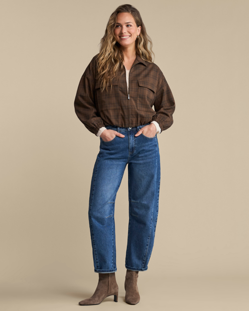SÄSONGENS BYXOR & JEANS Hitta det perfekta paret Handla nu