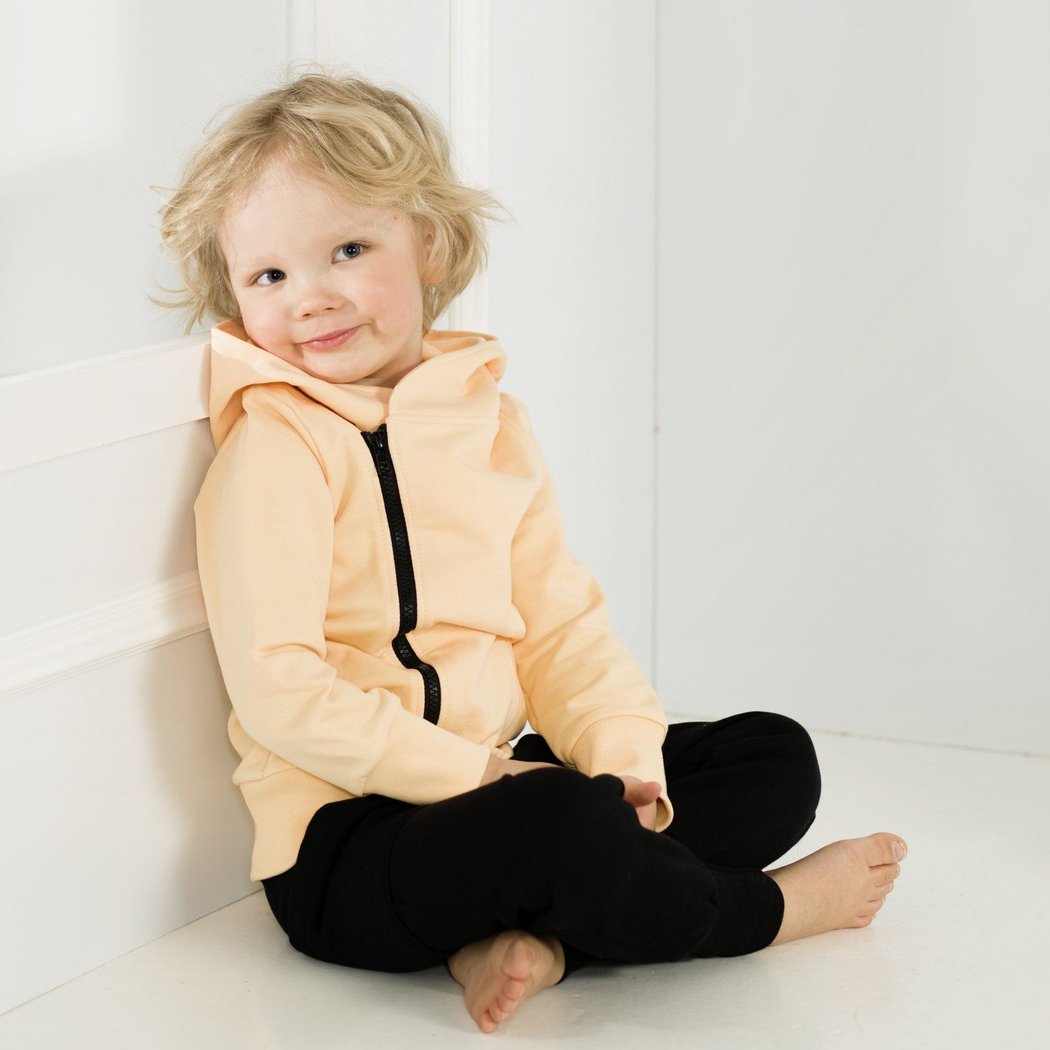 Gugguu hoodie Honey / Black