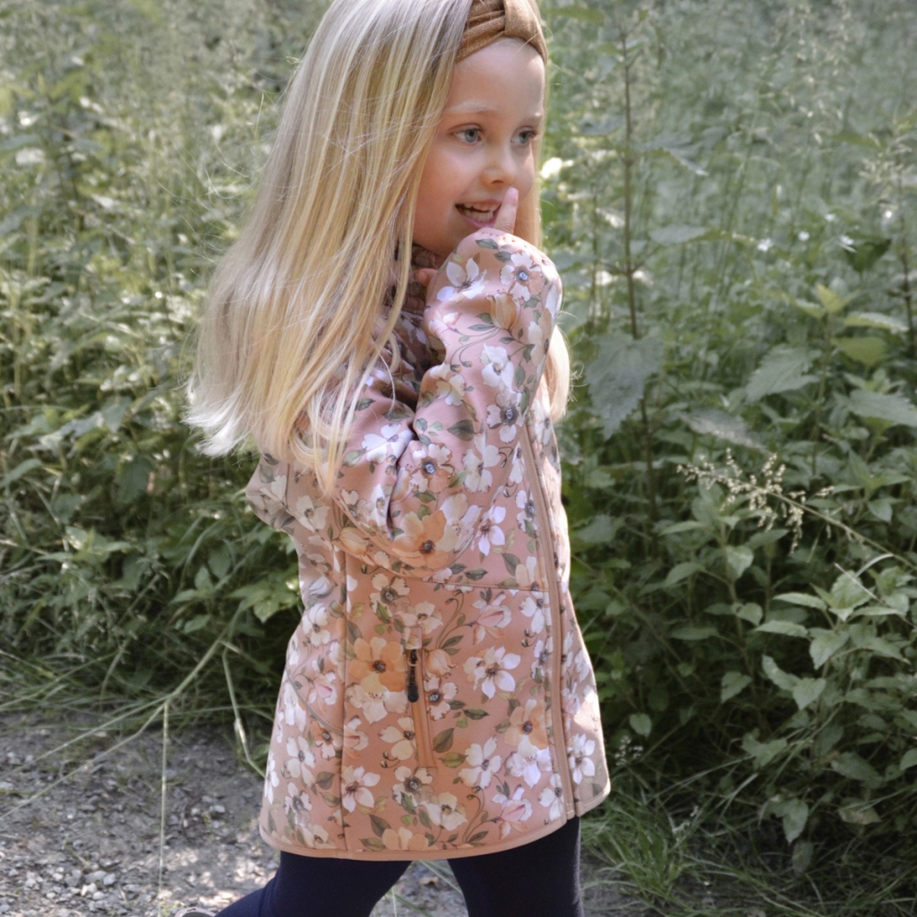 Softshell Girls Jacket w. Print