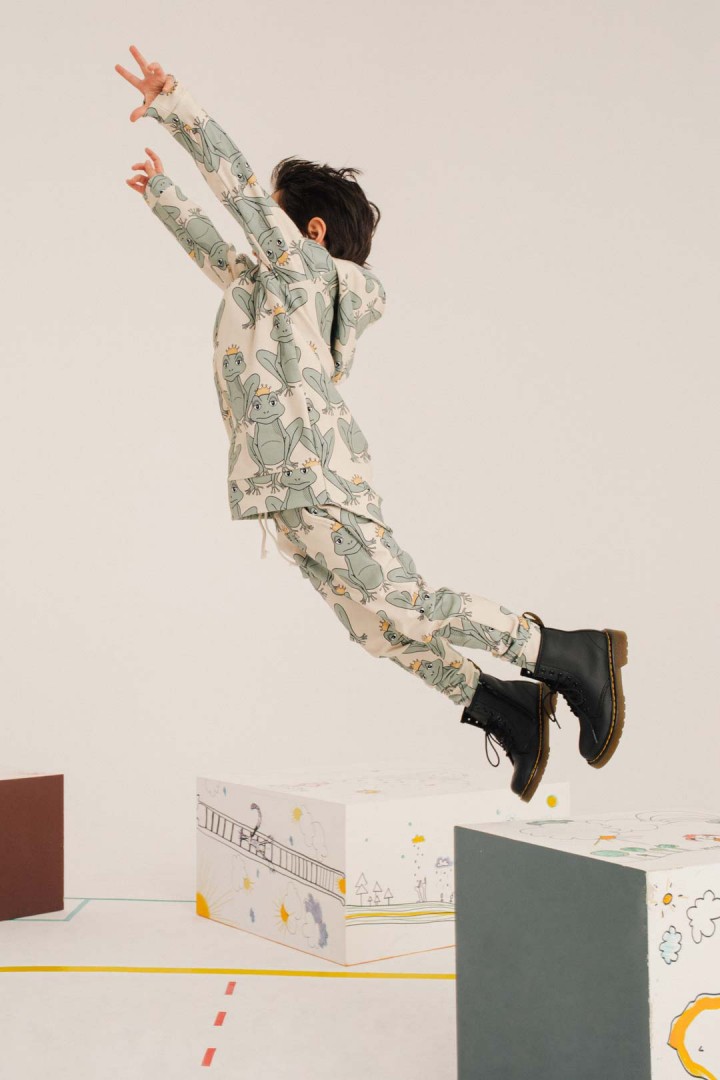 DEAR SOPHIE FROG LIGHT PANTS