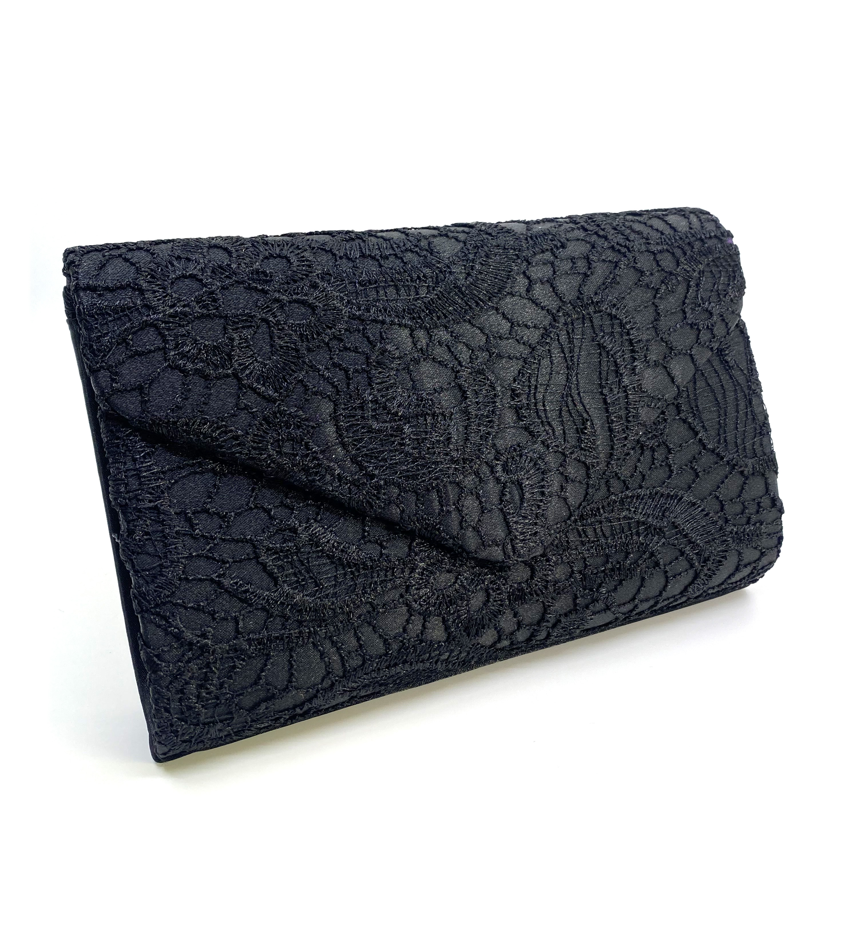 LAILA LACE CLUTCH BLACK
