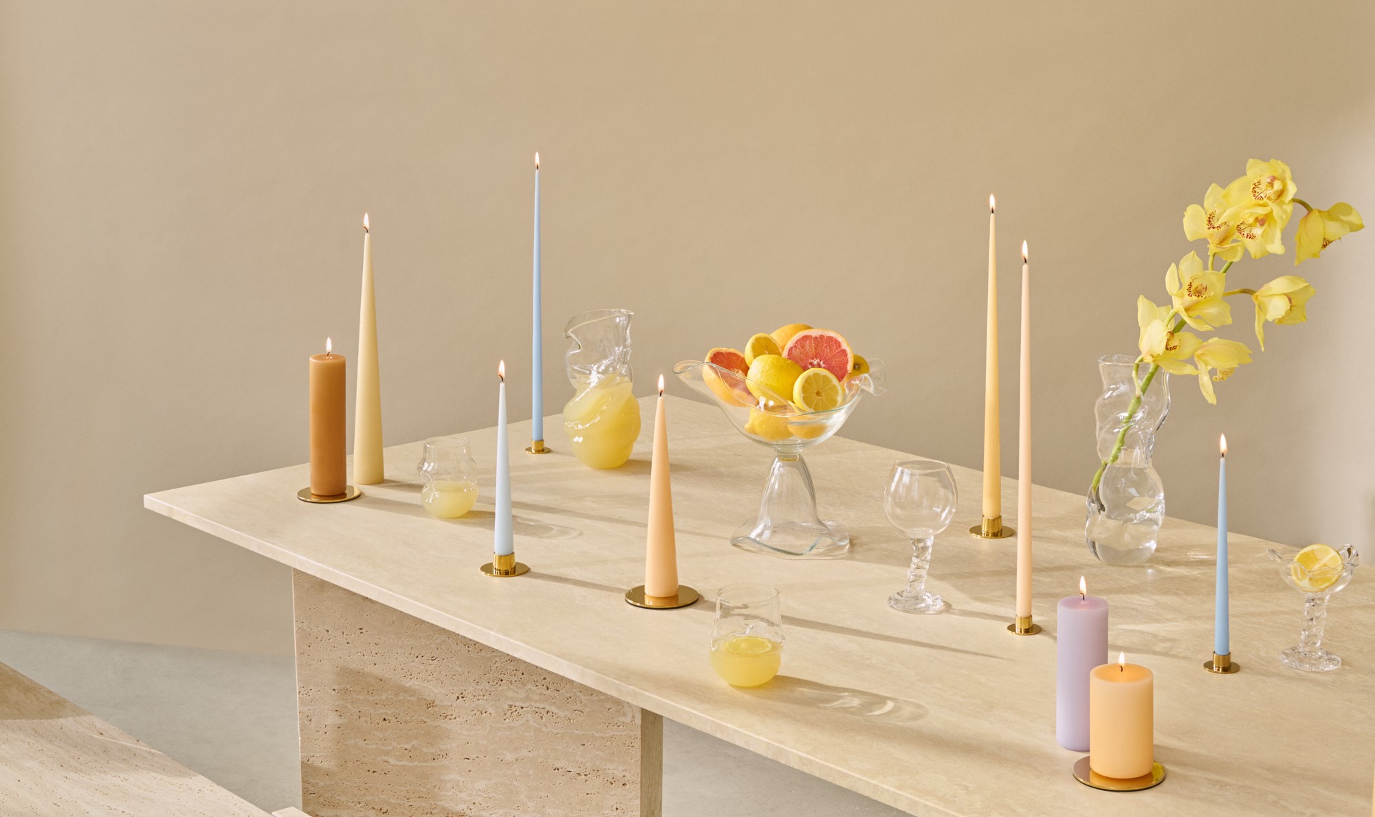 ESTER & ERIK Handstöpta ljus i många olika färger 