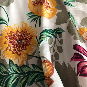 Viscose, vävd - Easter flowers