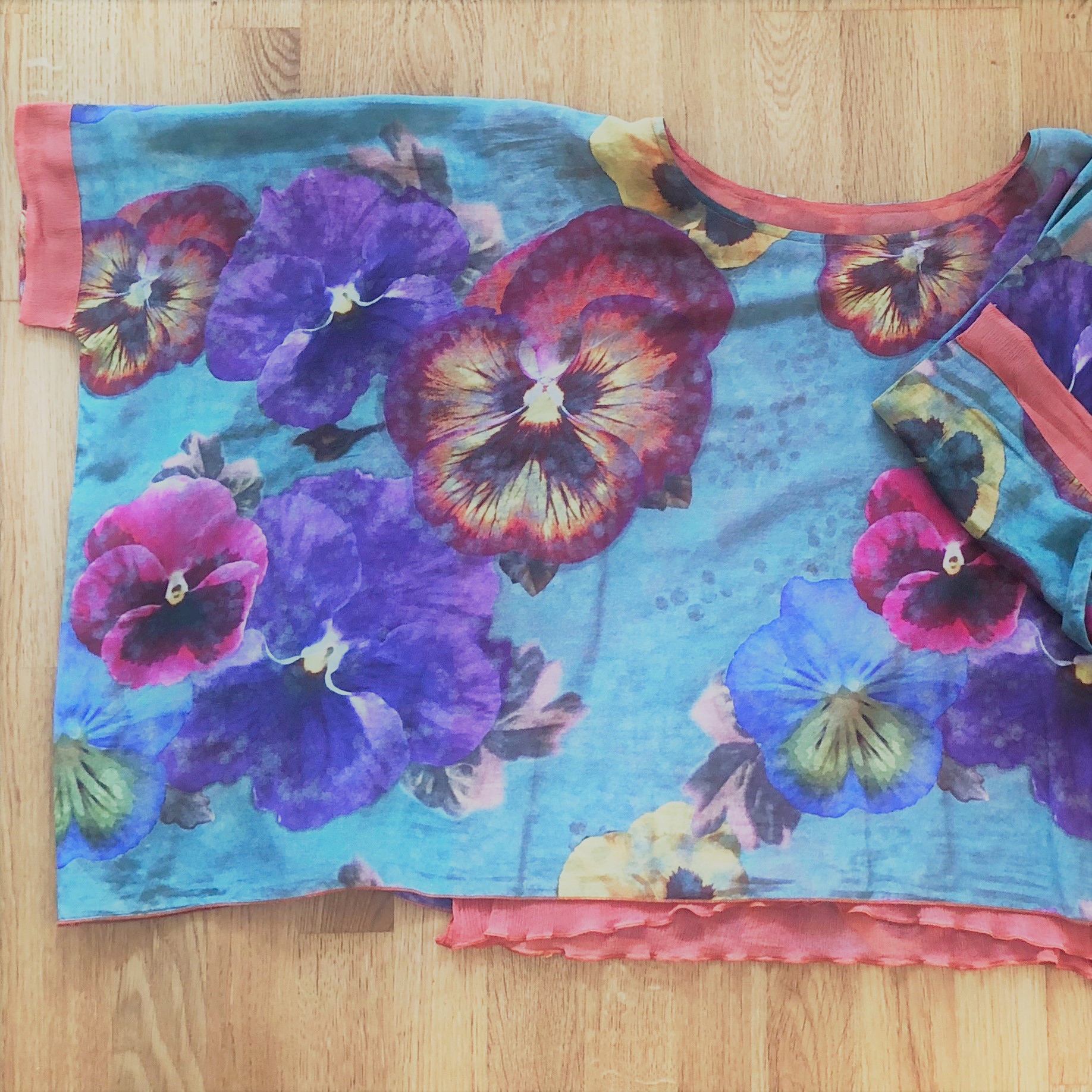 Pansy Blouse gratismönster - 2