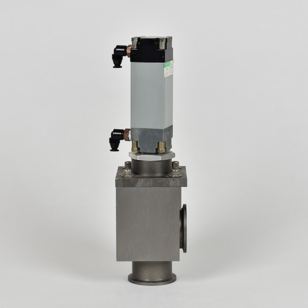 Angle valve DN40ISO-KF w/ Compair pneumatics - 2