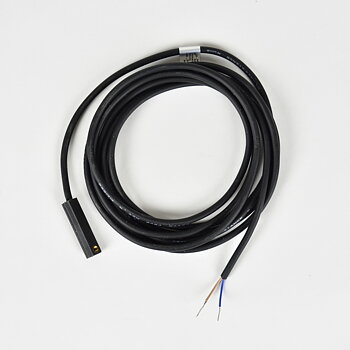 Reed sensor angle valve