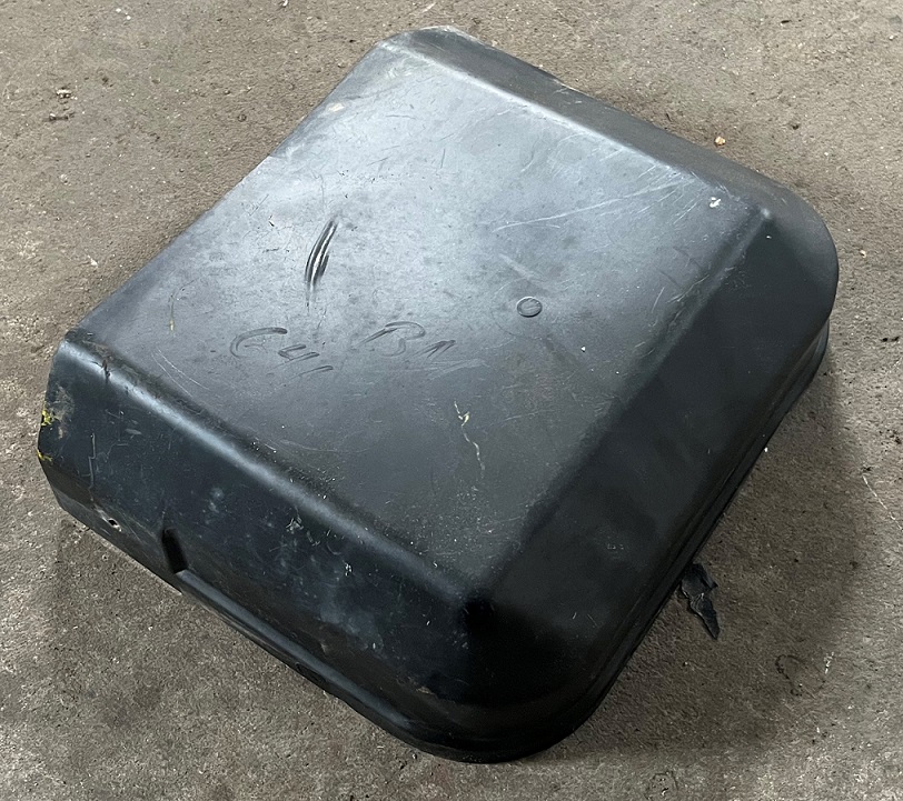 Dashboard cover BM 4706110 - 4
