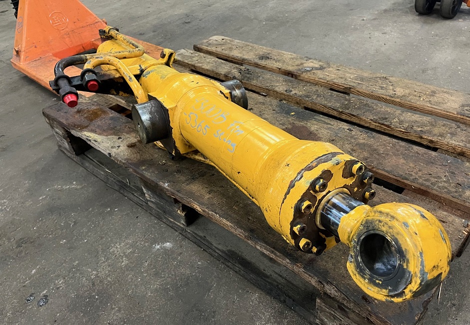 Lifting cylinder BM 4300B Left - 2