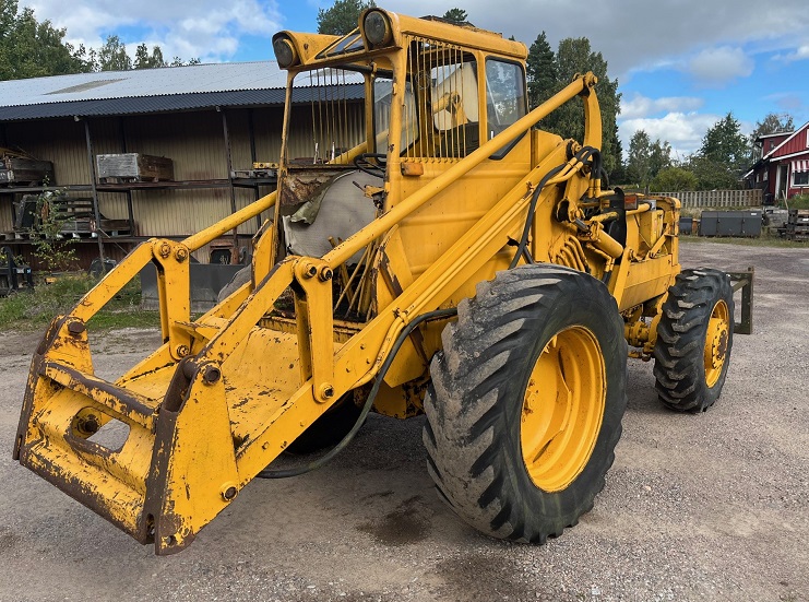 Volvo bm 640 Demonteras September -24