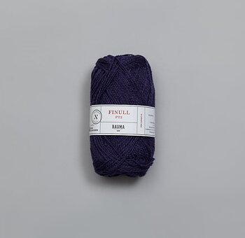 474 Mörk blålila Finull