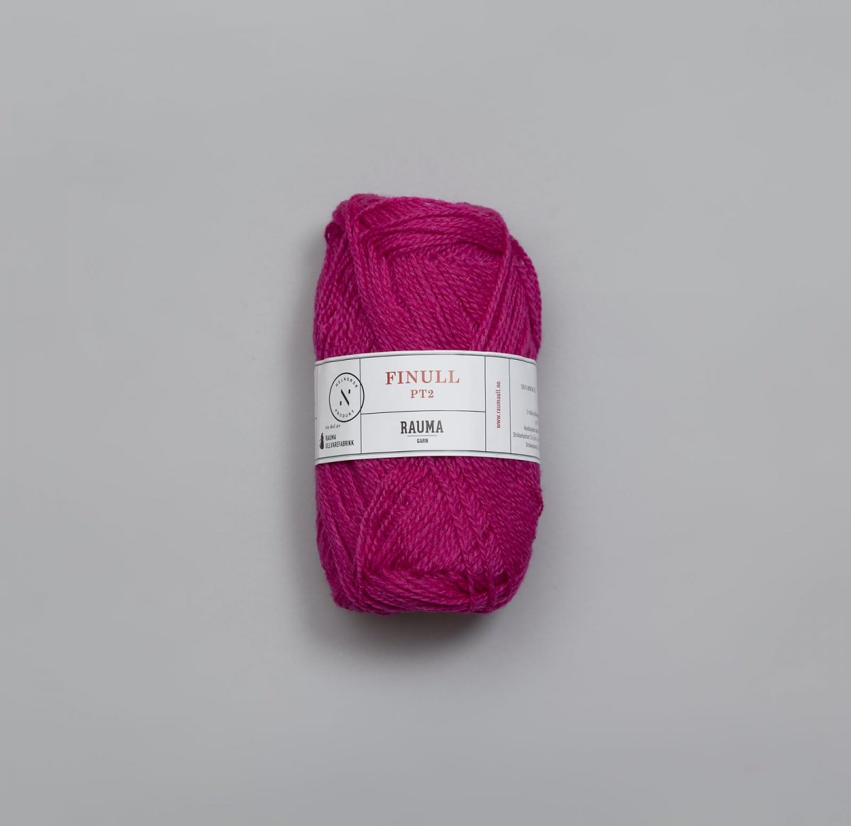 4886 Mörk cerise, Finull