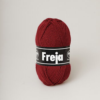 226047 Vinröd, Freja