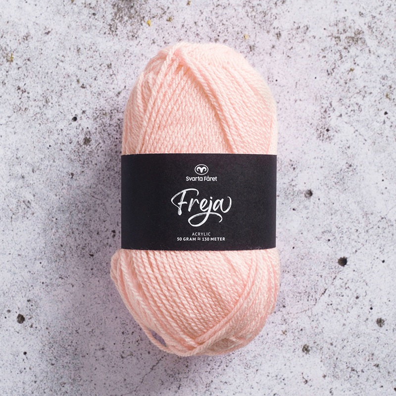226288 Bare Nectar, Freja