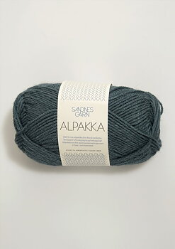 7572 Petroleum, Alpakka