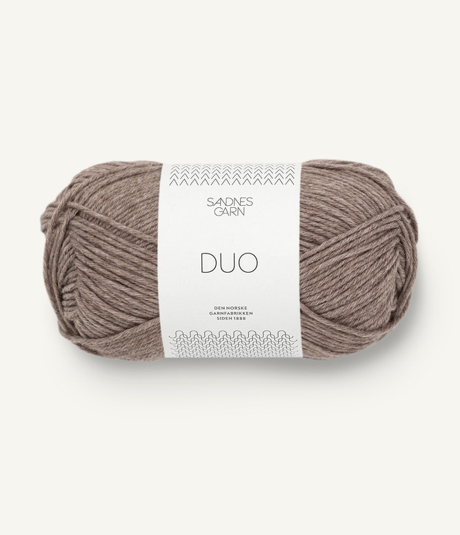 2652 Mörkbeige Melerad, Duo
