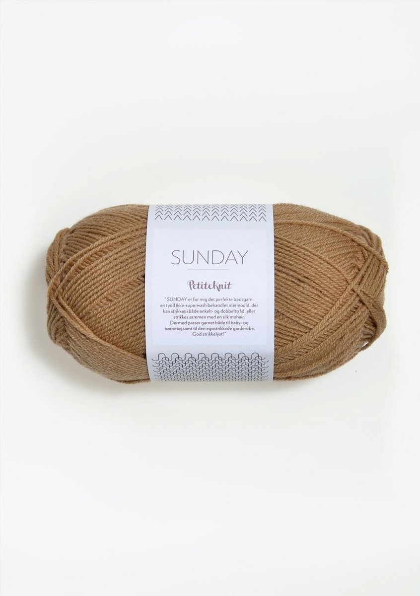 2542 Camel, Sunday PetitKnit