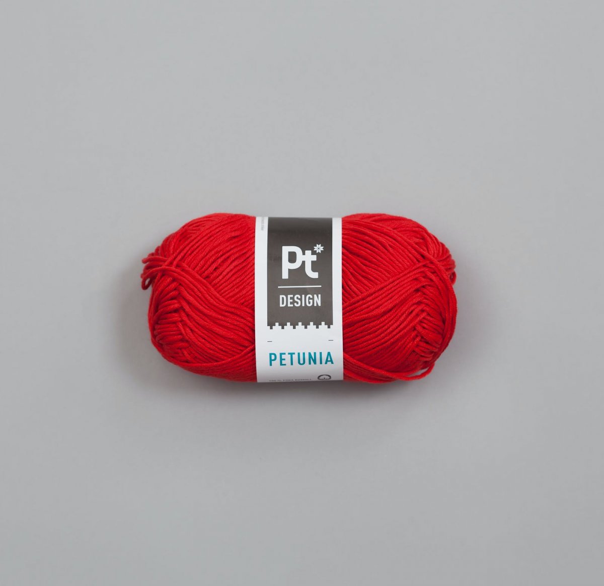 256 Röd, Petunia