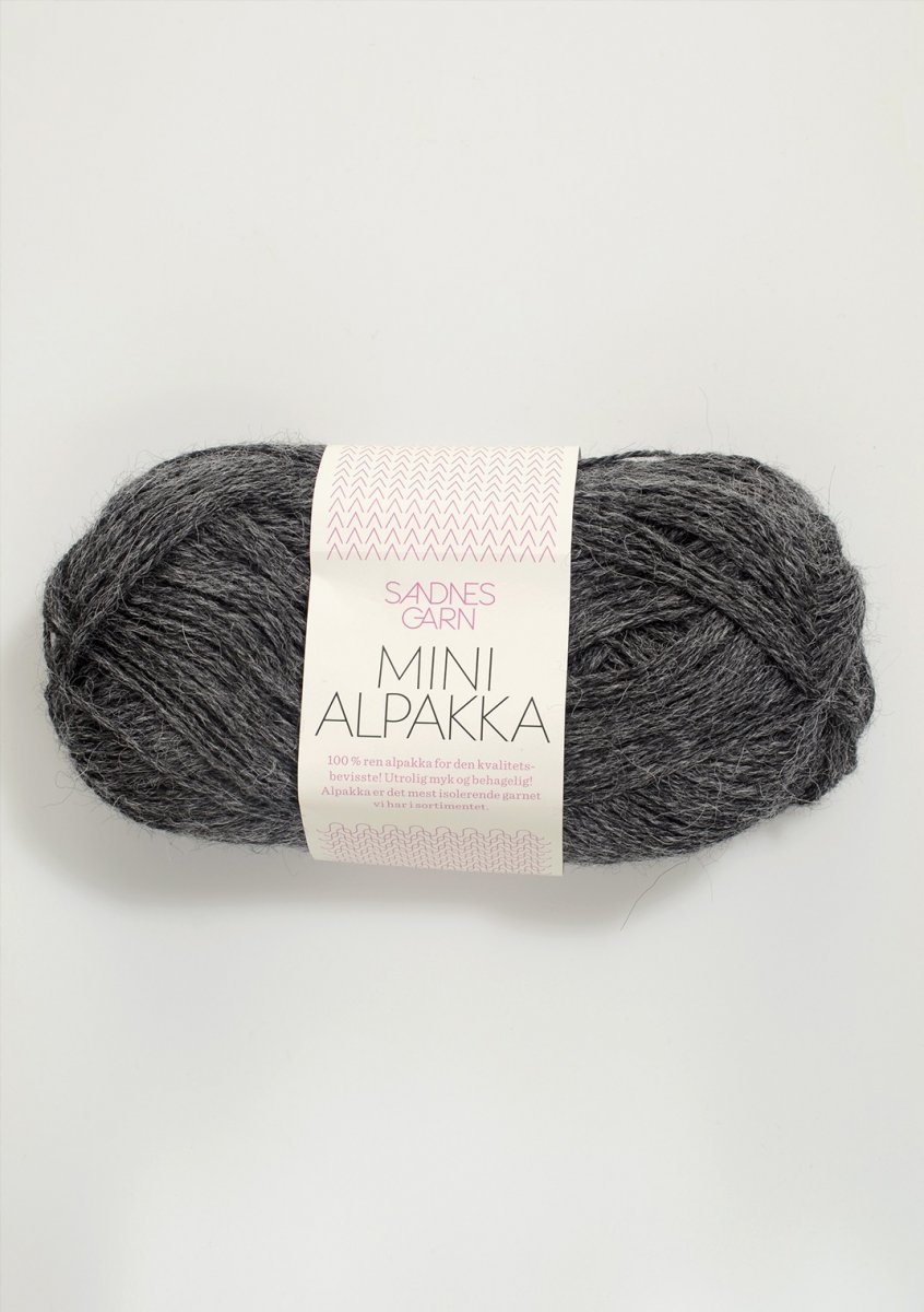 1053 Mörkgrå, Mini Alpakka -utgår-
