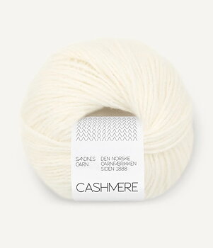 1002 White, Cashmere Sandnes