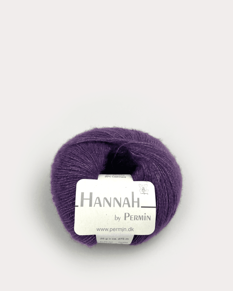 880114 Aubergin, Hannah