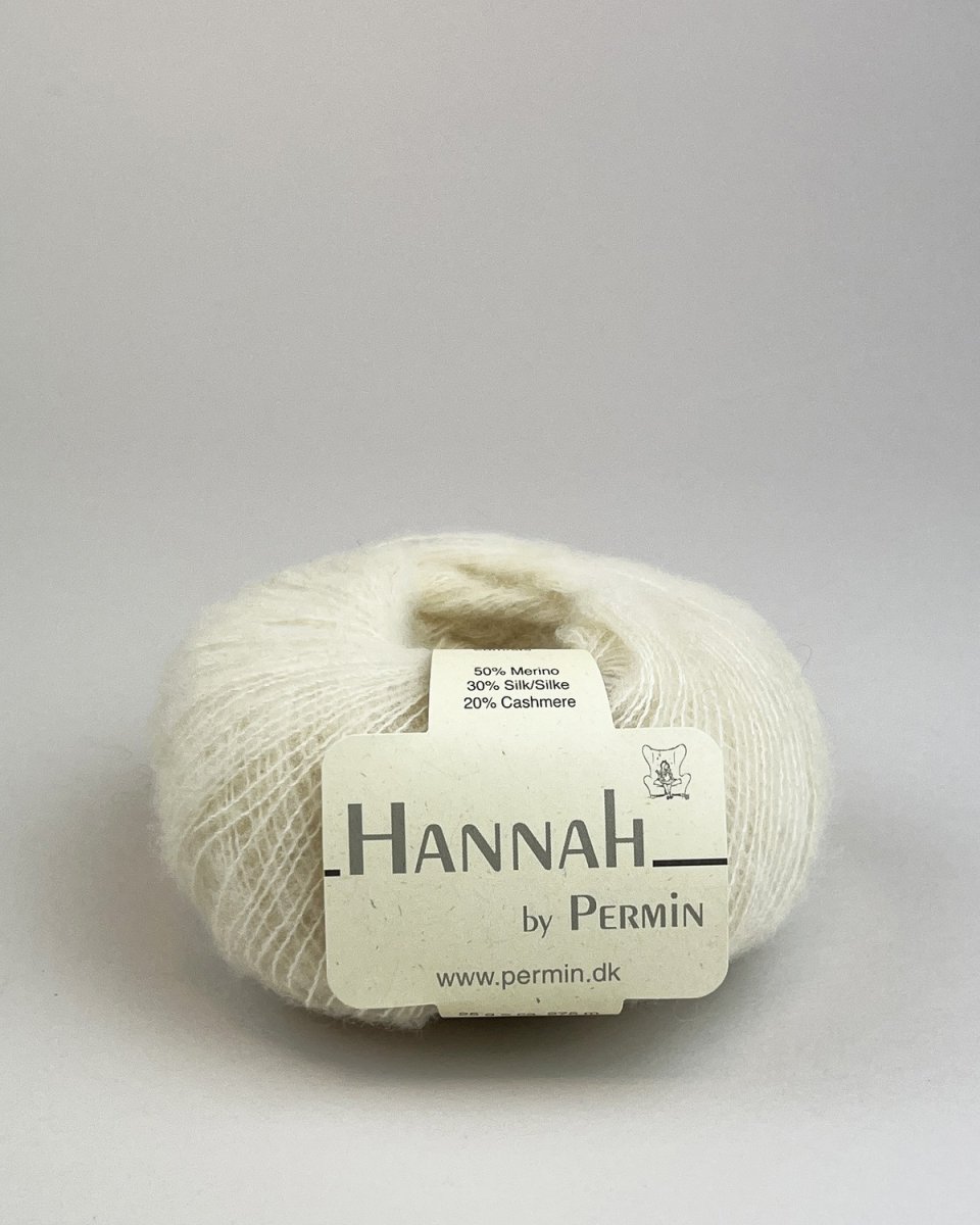 880119 Naturvit, Hannah