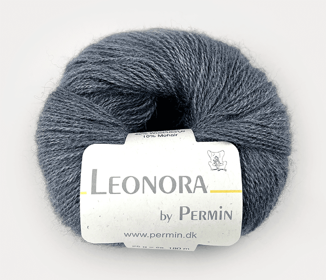 880418 Grå, Leonora