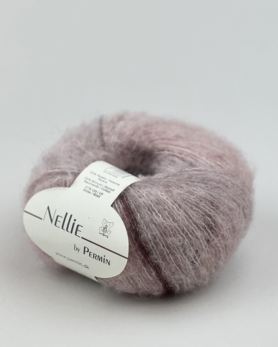 882404 Rosa/Bordeaux/Syren, Nellie
