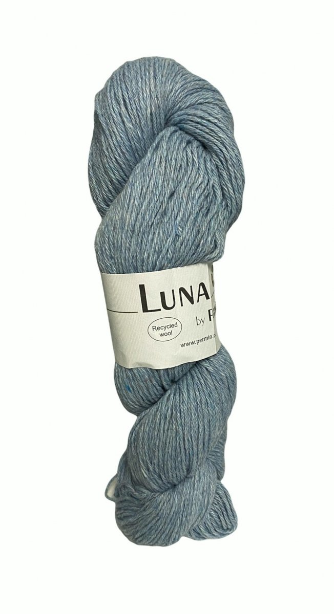 889027 Ljusblå, Luna