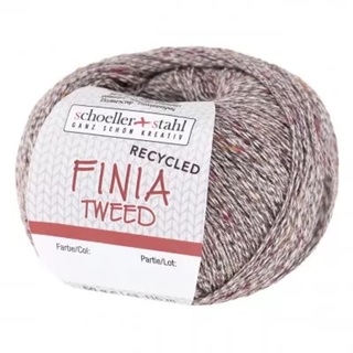 Finia Tweed