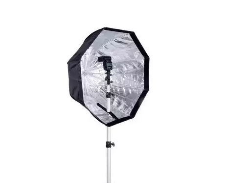 Octabox 80cm av paraplymodell med diffusor och raster