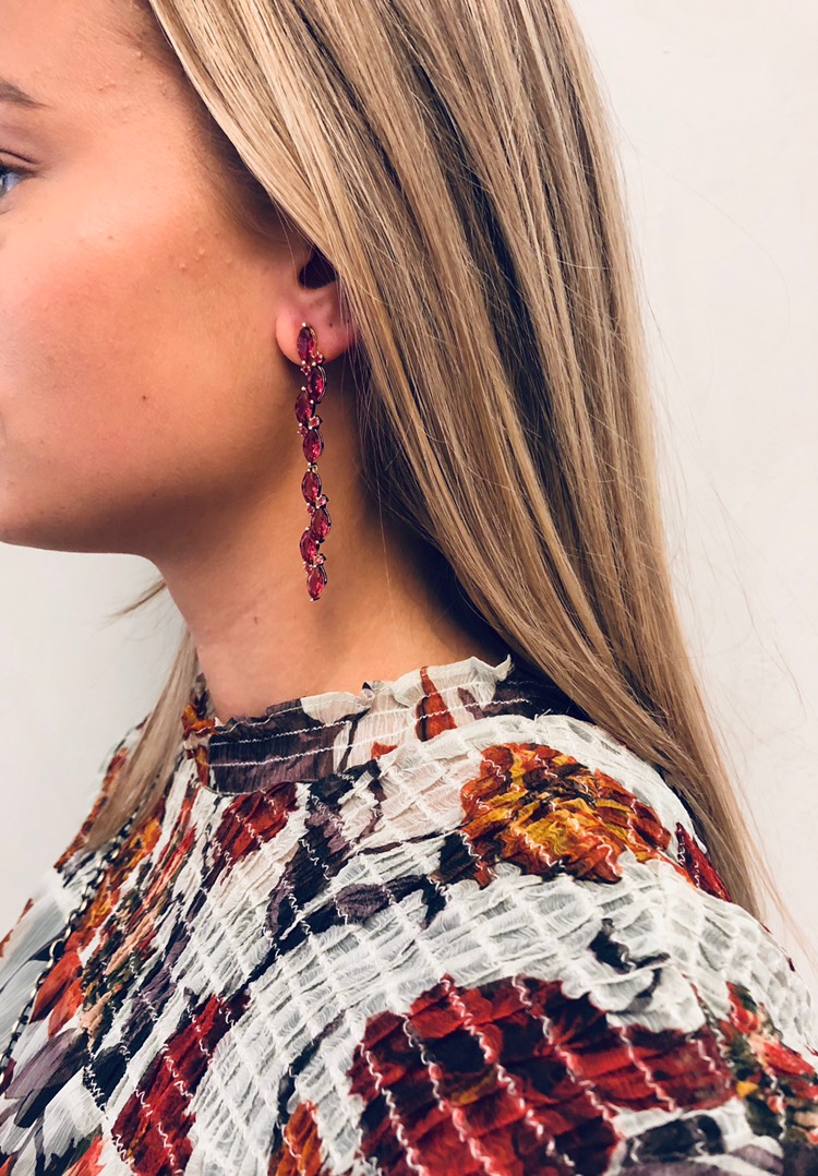 BELLA EAR RUBY - 2