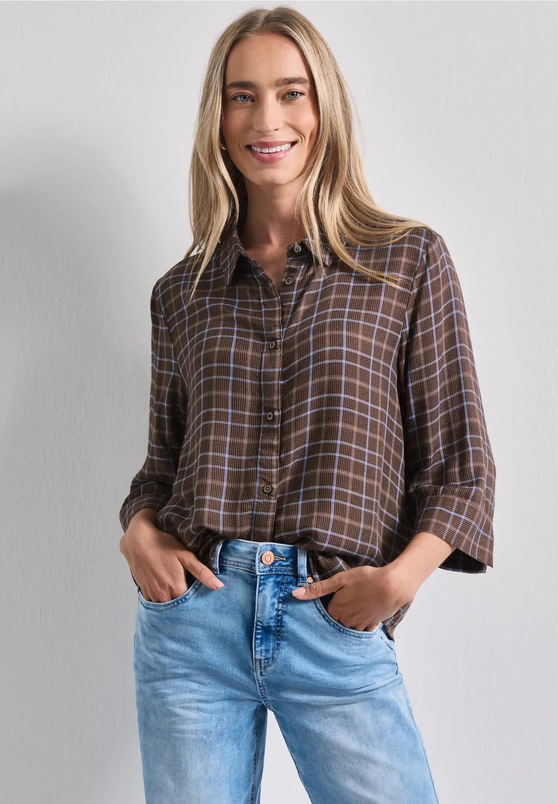 Rutig blus 549:- Street One