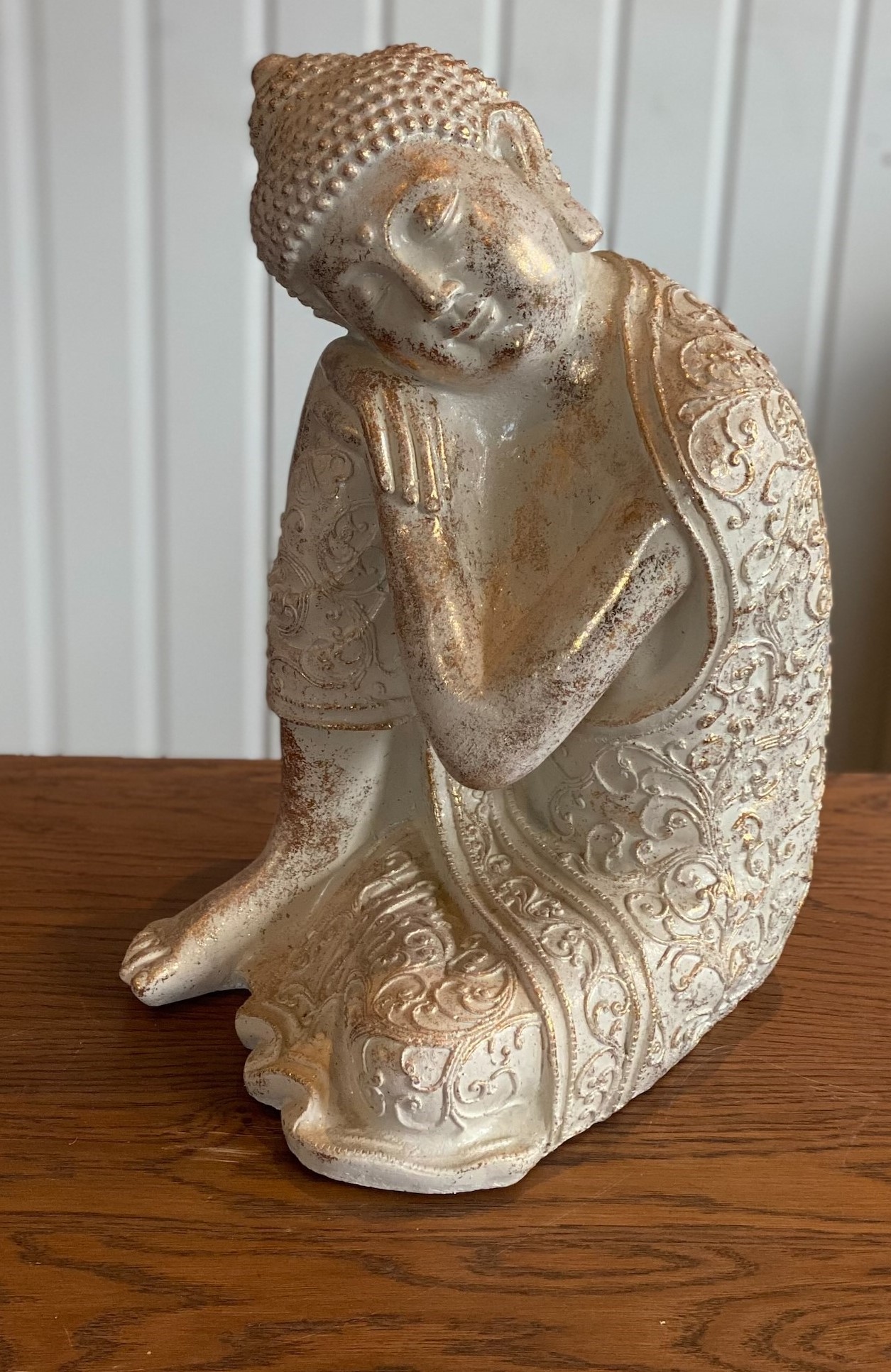 Buddha 24*34H Antikvit/guld vila